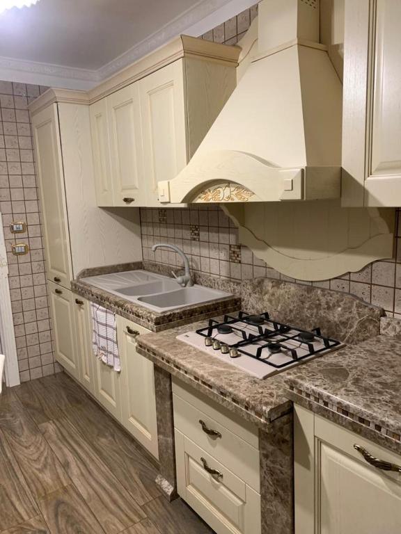 Kuchyň nebo kuchyňský kout v ubytování le 4 stelle luminose