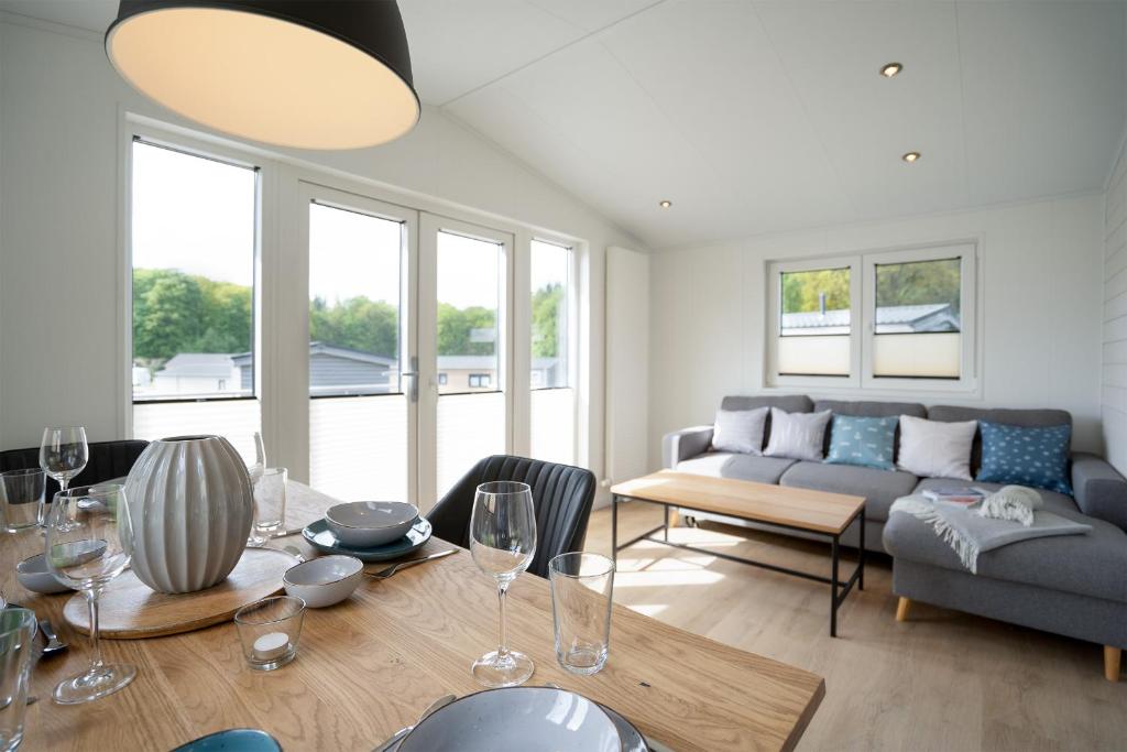 Posezení v ubytování Ferienhaus "TO HUUS" mit kostenfreier Saunanutzung