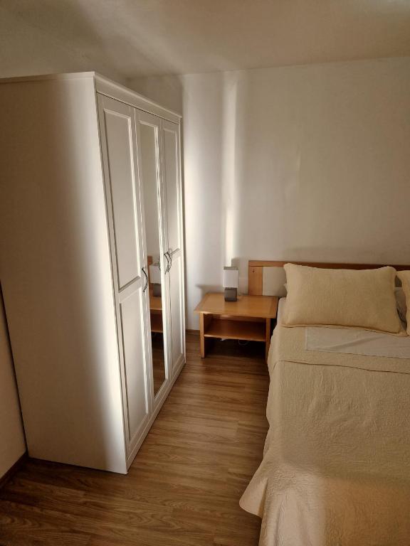 Postel nebo postele na pokoji v ubytování Apartment Misic