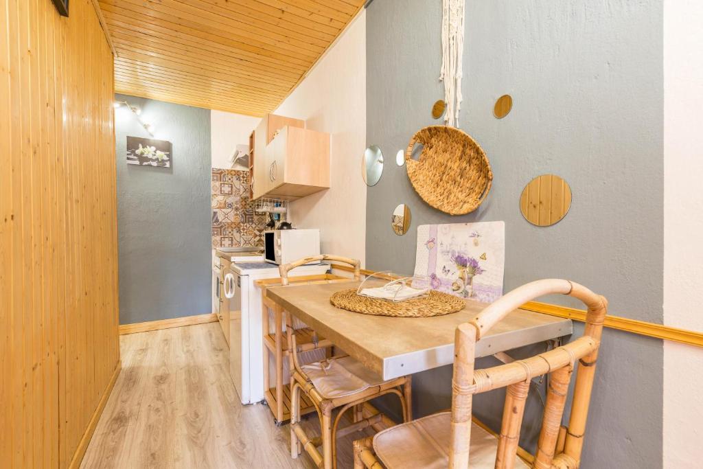 Fotografia z galérie ubytovania Kikiki House Vista Jardín La 5 v destinácii Vallebrón