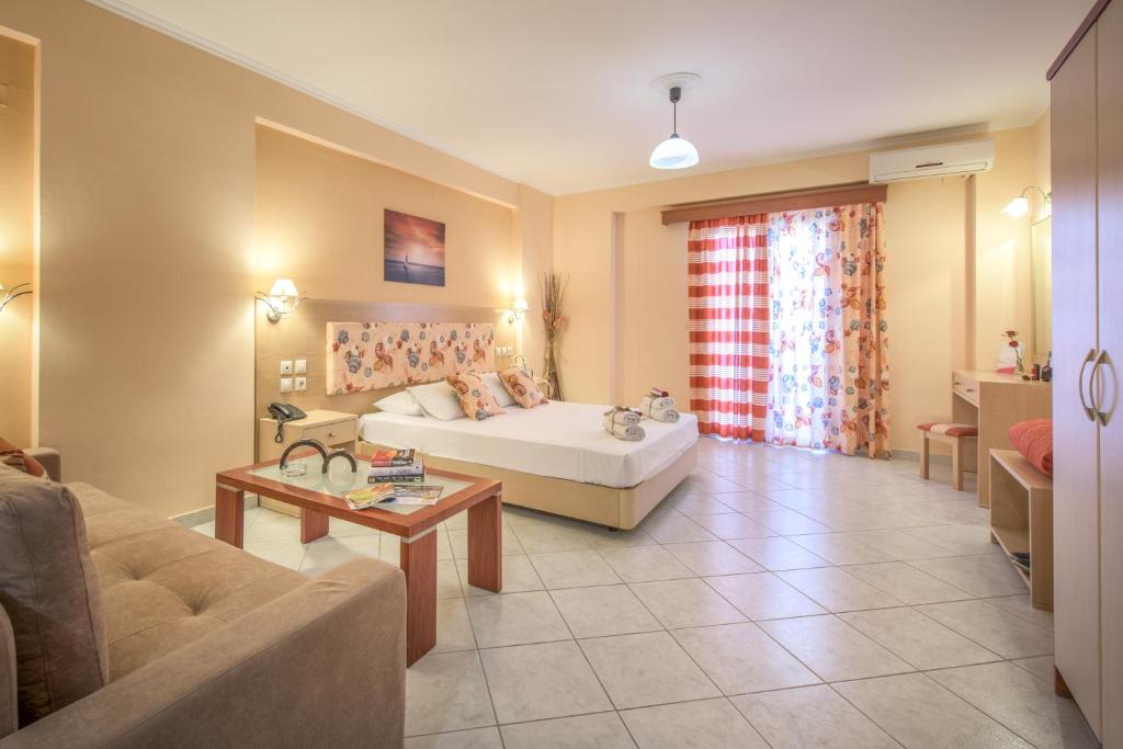 Anemona Beach Hotel