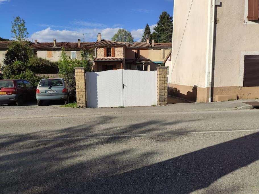 Studio belles prestations en Cévennes - Apartamento De Un Dormitorio