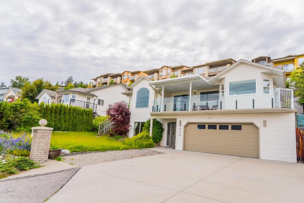 Apartment Cheerful 4 bedroom house in Peachland, Canada