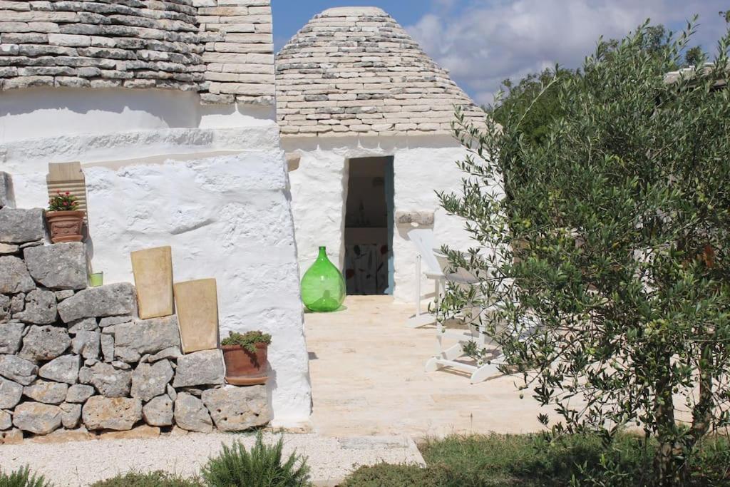 The building in which the holiday home is located
