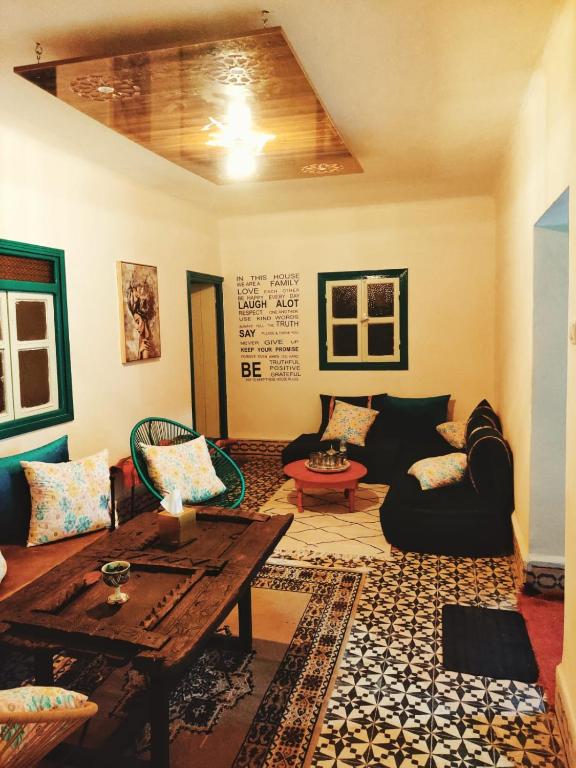 Posezení v ubytování Thayri Hostel