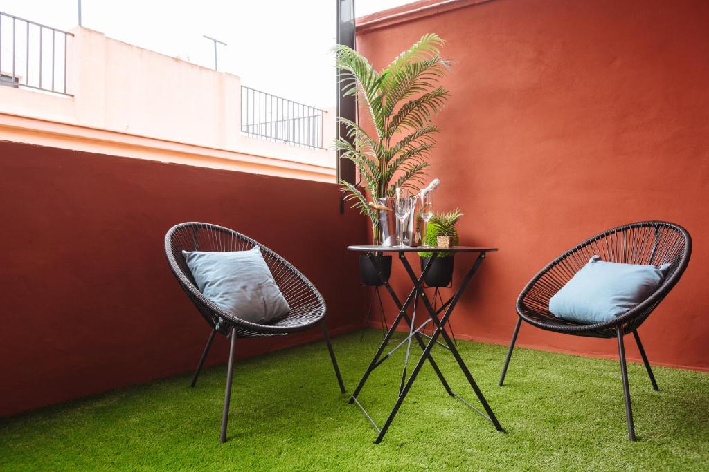 Zdjęcie z galerii obiektu Guardamino Dúplex Suite Apartment w Sewilli