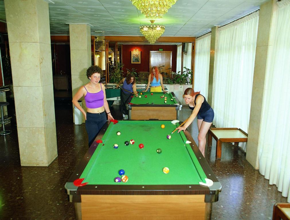 Hosté ubytování HOTEL CONTINENTAL