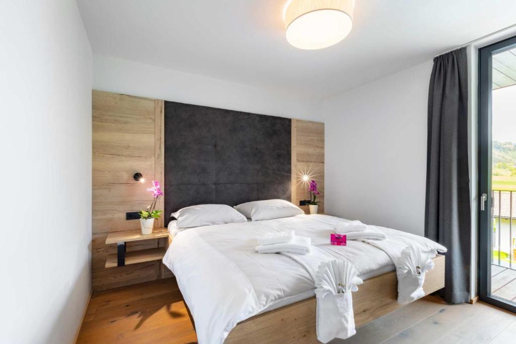 Emma Deluxe Aparthotel direkt beim Skibus - Квартира с двумя спальнями