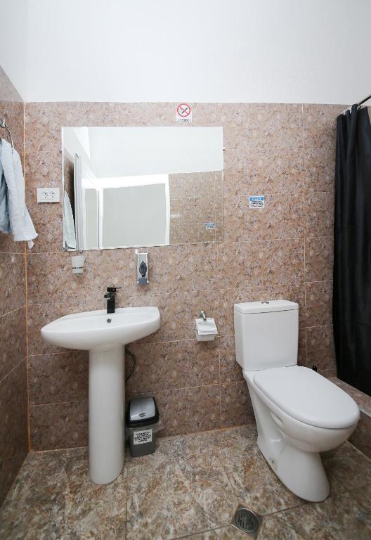 Koupelna v ubytování Hostel Mandaria