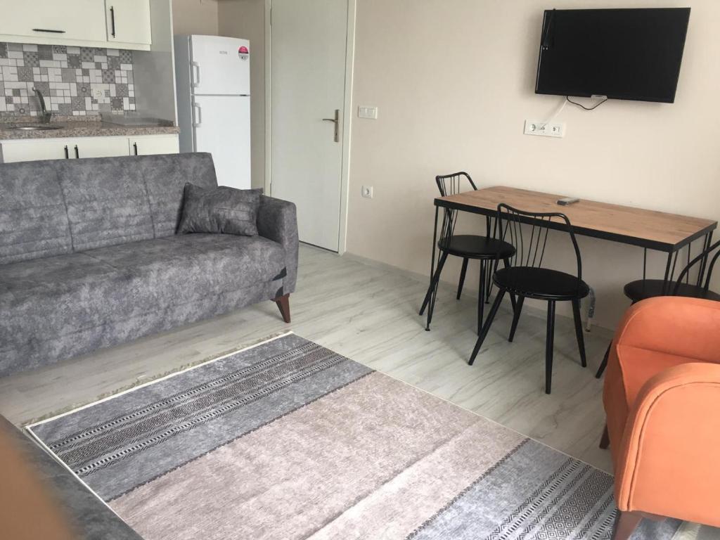 Geyikli Lotus Apart - One-Bedroom Apartment