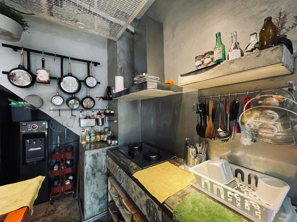 Kuchyň nebo kuchyňský kout v ubytování 山森三室墾丁南灣包棟民宿3Rooms