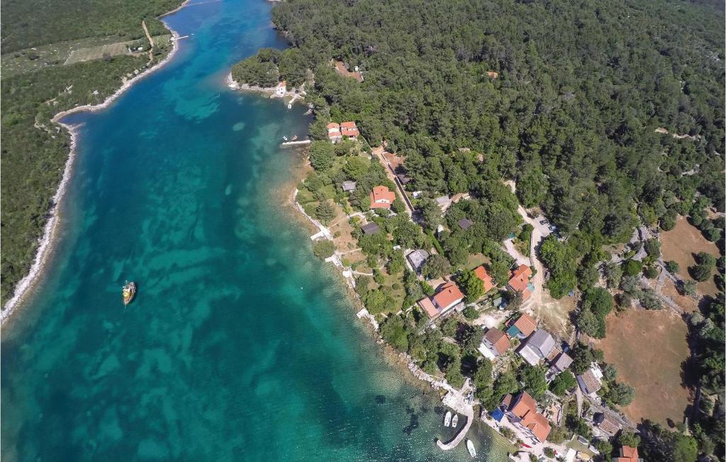 Gorgeous Home In Punta Kriza With Wifi