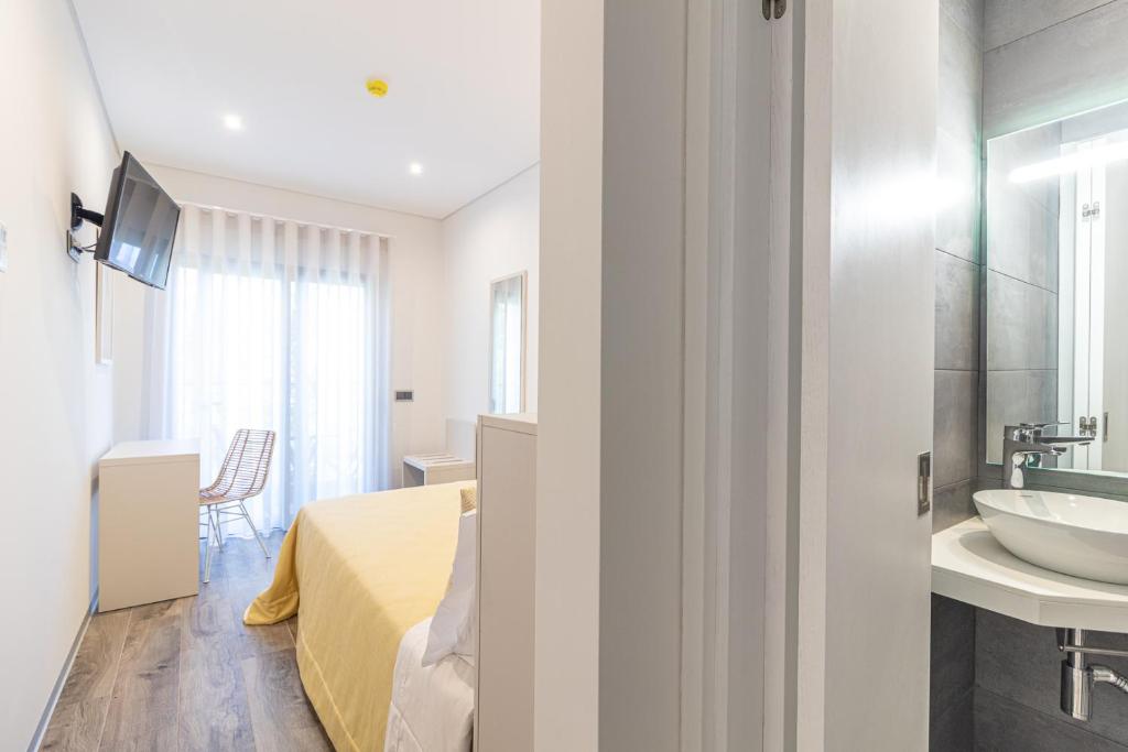 Avenue 41 Guest House - Petite Chambre Double Avec Balcon
