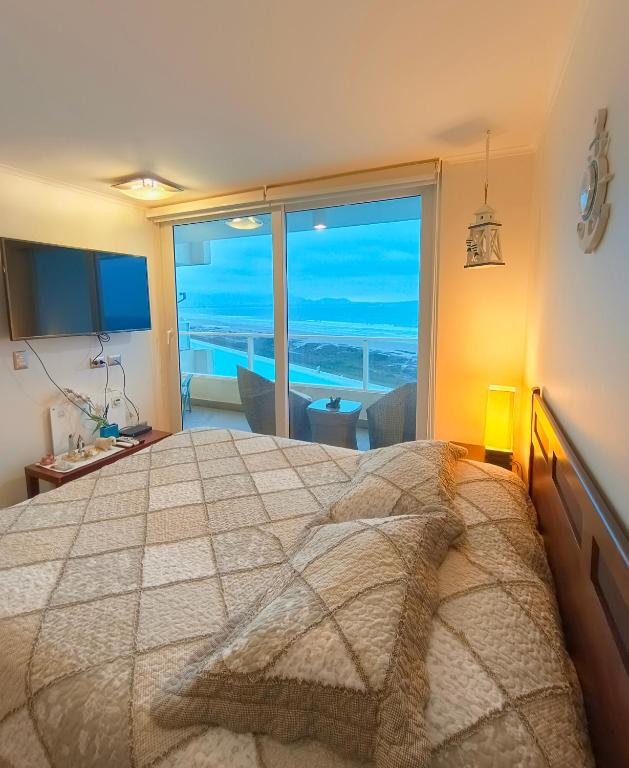 Departamentos Laguna del Mar - One-Bedroom Apartment With Sea View