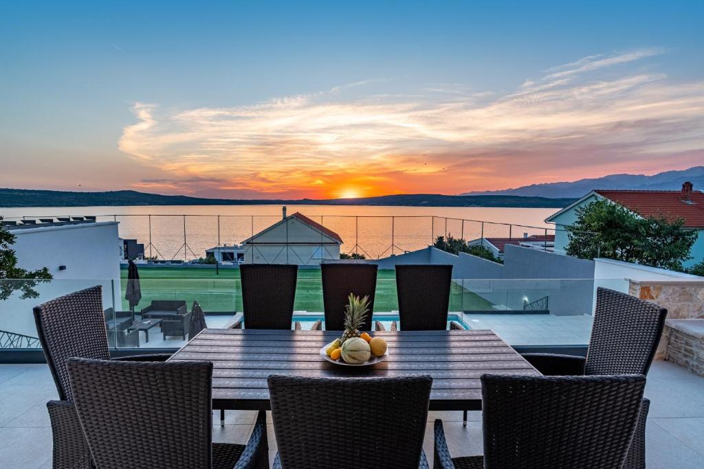 Beautiful Villa Ava – Photos 1