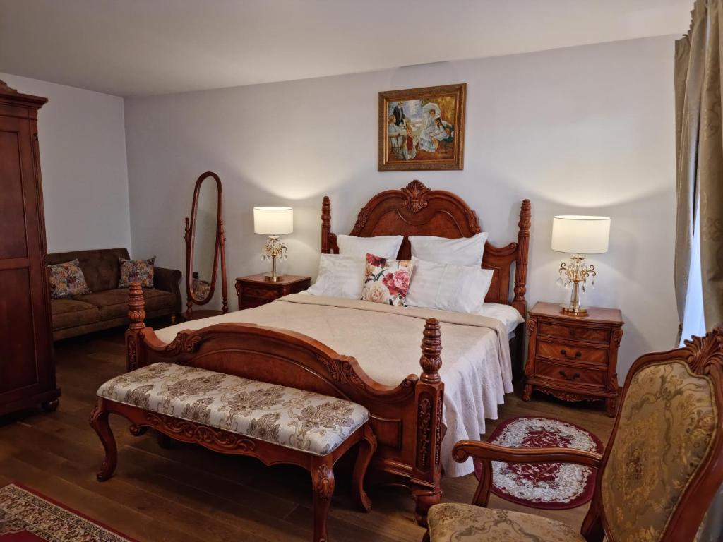 Cetatea Medievala - Family Room With Bath