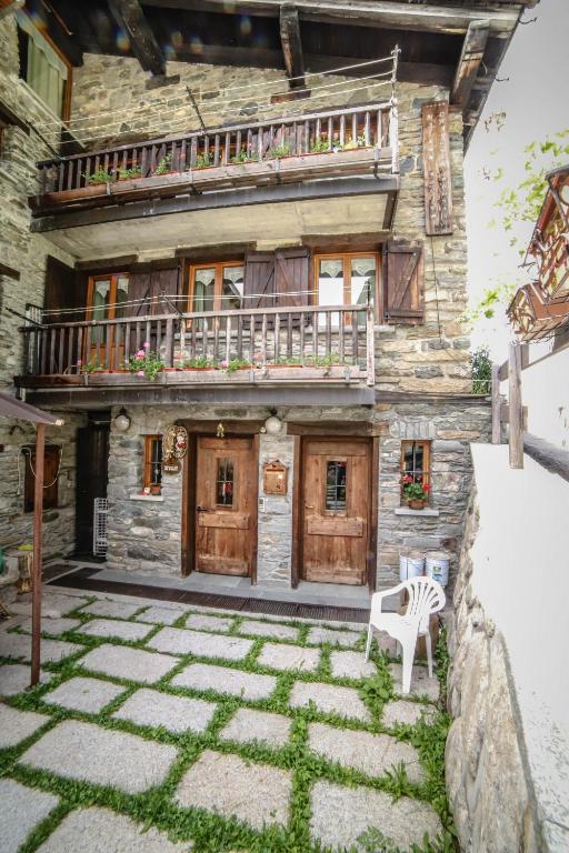 Antica casa di montagna Maison Bovard - 带阳台的公寓