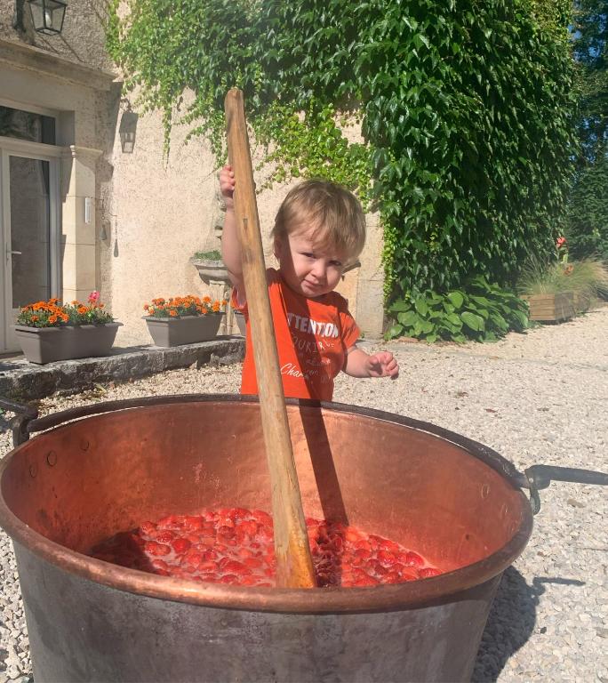Děti v ubytování Chambres d'hôtes Maison Redon