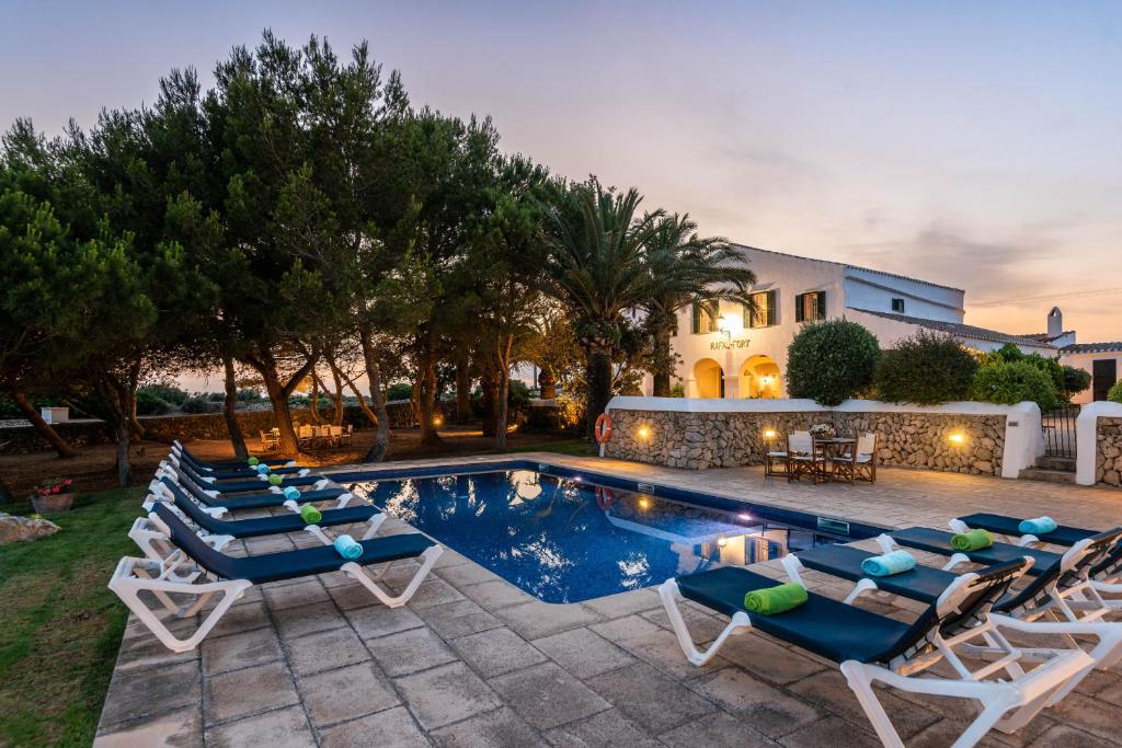 The swimming pool at or close to Villa Rafal Fort