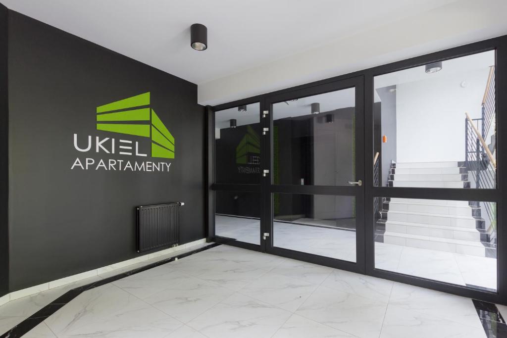 Certifikát, ocenenie alebo iný dokument vystavený v ubytovaní Apartament przy jeziorze nr 2