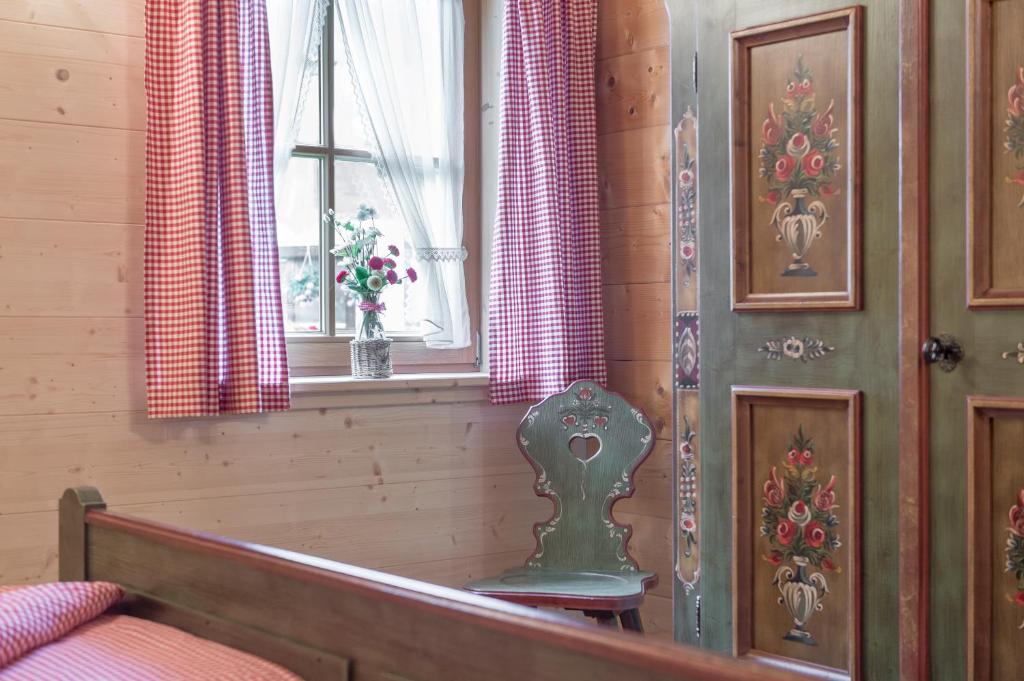 Postel nebo postele na pokoji v ubytování Ötztal Chalet