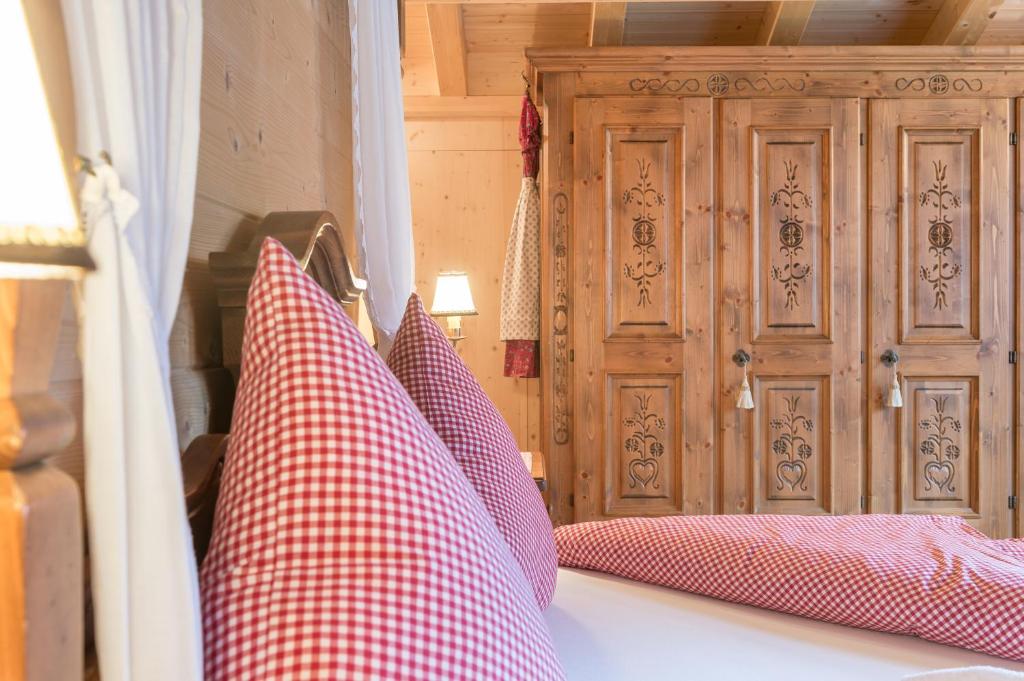 Postel nebo postele na pokoji v ubytování Ötztal Chalet