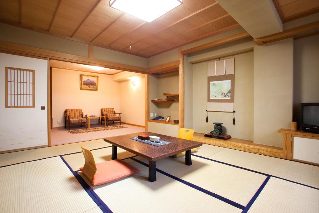 TV a/nebo společenská místnost v ubytování Shiga Kogen Hotel Shiga Sunvalley
