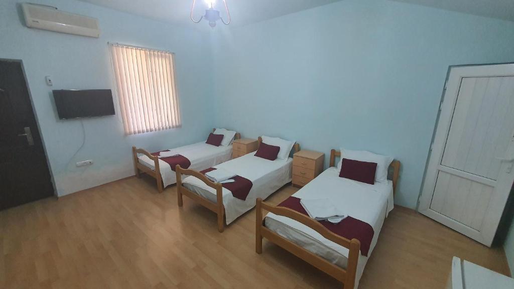 Kesabella Touristic House - Habitación Triple Estándar