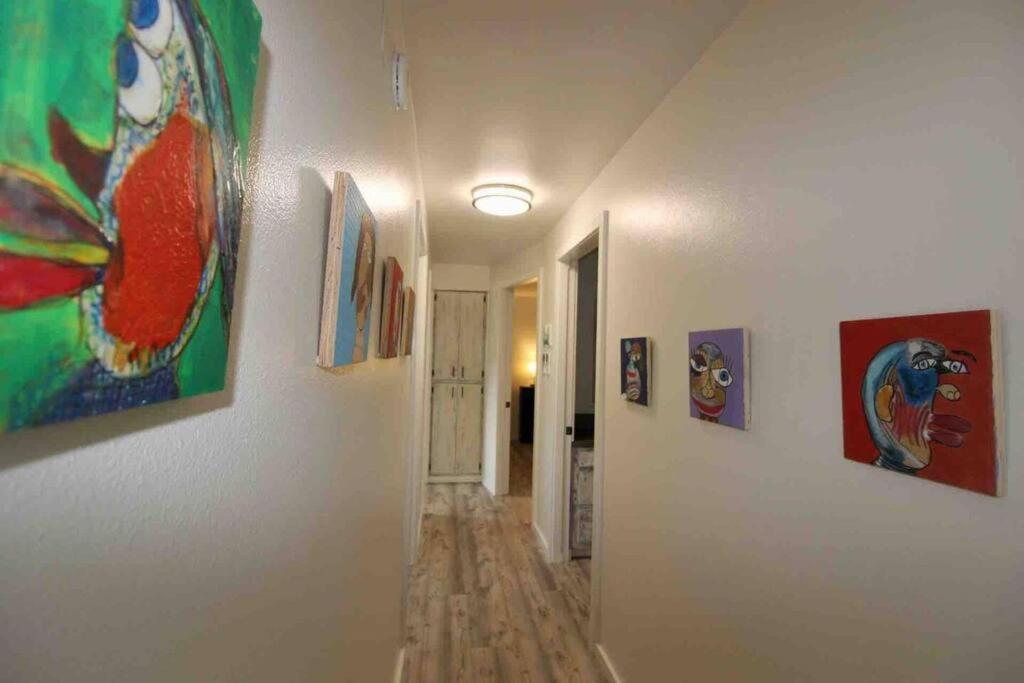 Fotografie z fotogalerie ubytování Cheerful 3 Bedroom on a Park 10 Miles from Eugene v destinaci Creswell