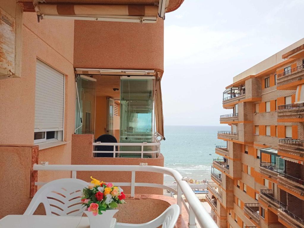 Fotografie z fotogalerie ubytování AyF 1ª LINEA DE PLAYA MORRO DE GOS DAYTONA v destinaci Oropesa del Mar