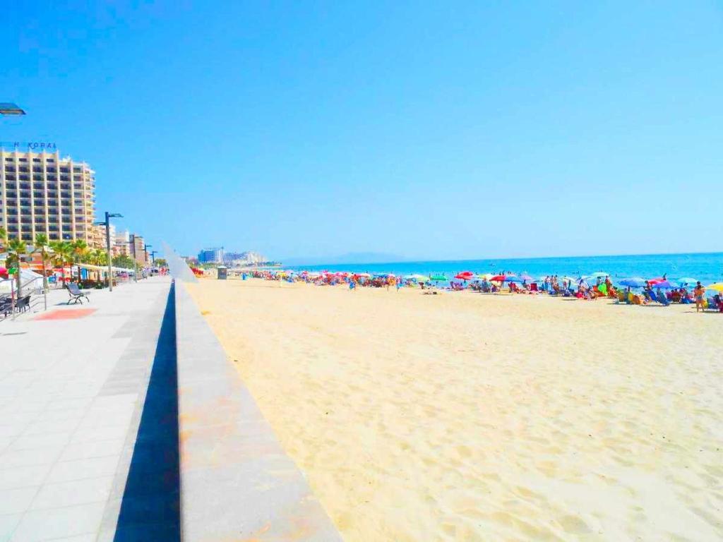 Fotografie z fotogalerie ubytování AyF 1ª LINEA DE PLAYA MORRO DE GOS DAYTONA v destinaci Oropesa del Mar