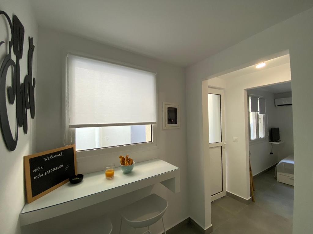 Tiny Little House - 15