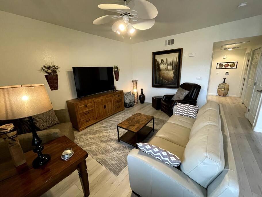 Spectacular Mountain Views at Hawk Ridge photo