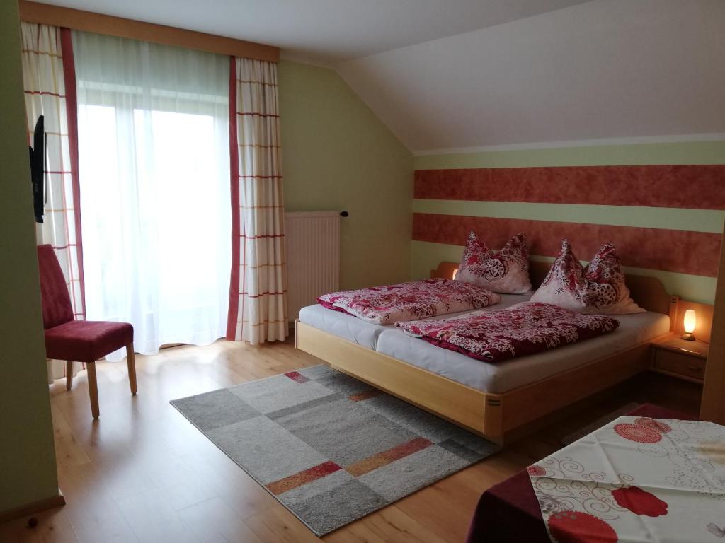 Posteľ alebo postele v izbe v ubytovaní Ferienwohnung Marina