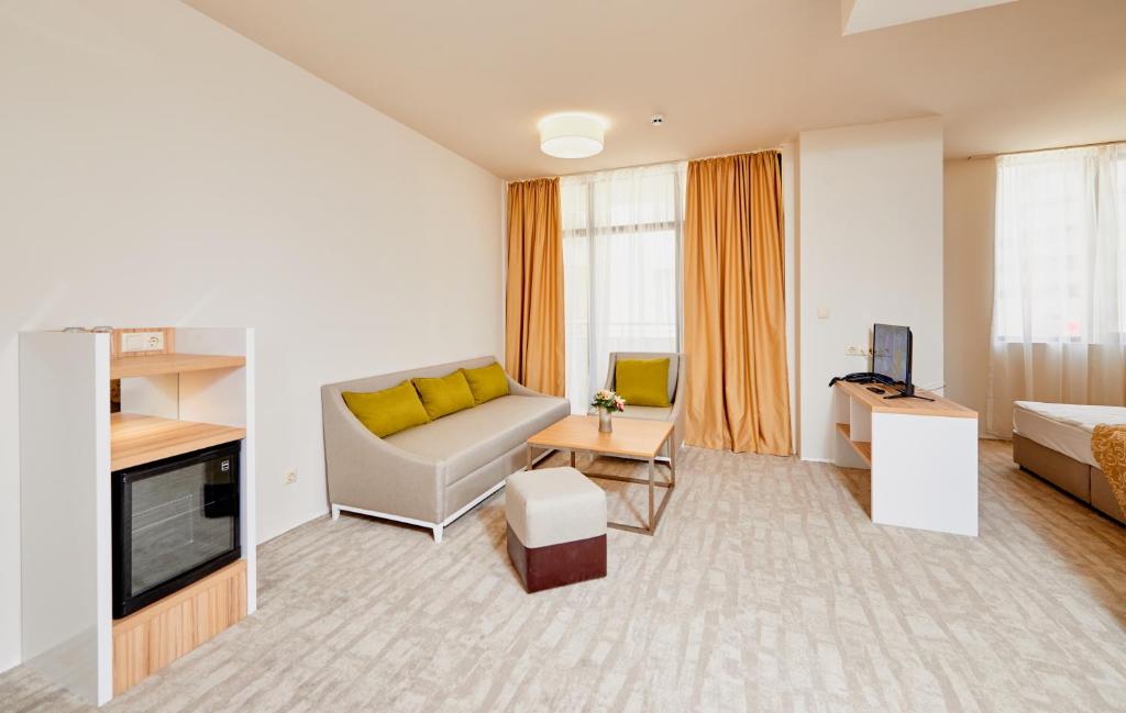 Hotel Laguna Park & Aqua Club - All Inclusive - Студия (2 взрослых + 2 детей) со свободным доступом к Aqua Park