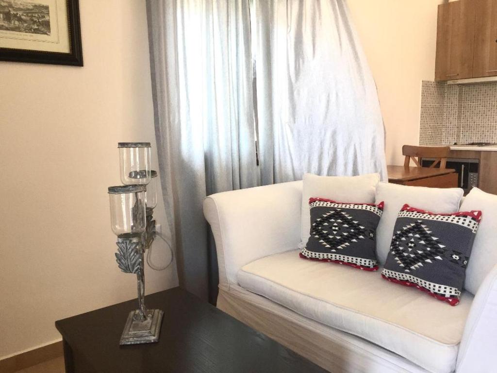 Elaion mini suites - 18