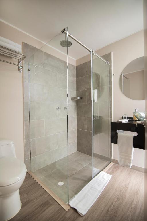 Koupelna v ubytování Eco Star Hotel