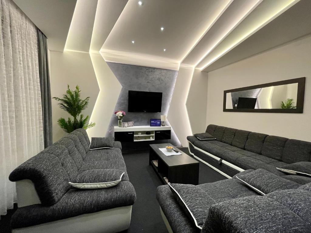 Μια τηλεόραση ή/και κέντρο ψυχαγωγίας στο Elit Lux Apartments