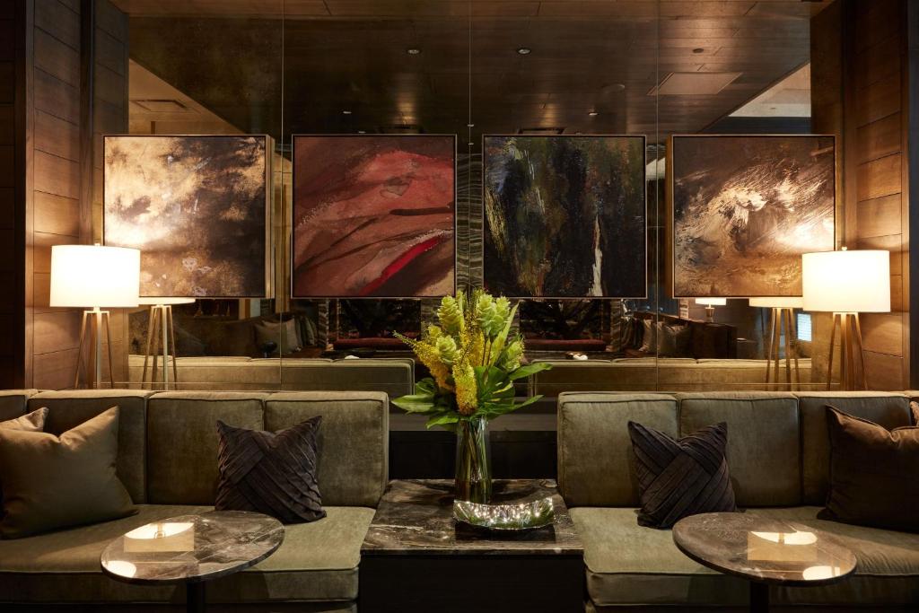 Hotels in Vancouver