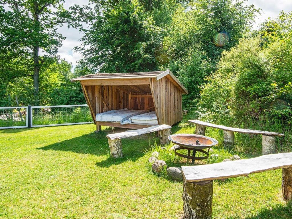 Zahrada ubytování 8 person holiday home in Glesborg-By Traum