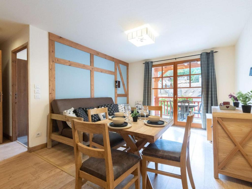 Zdjęcie z galerii obiektu Appartement central avec piscine, sauna et parking à Saint-Lary-Soulan - FR-1-296-409 w mieście Saint-Lary-Soulan