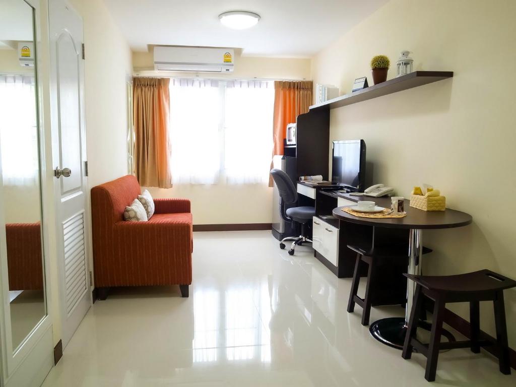 Charming Resident at Ekkamai from studio unit up to 2 bedroom apartment - 