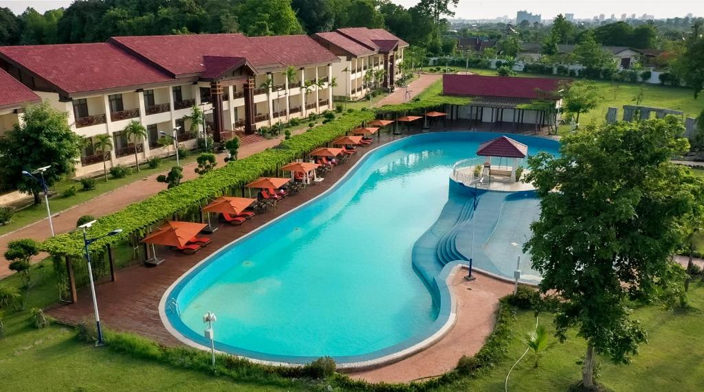an overhead view of a pool at a resort at 36Manor International Sport Hotel in Vientiane