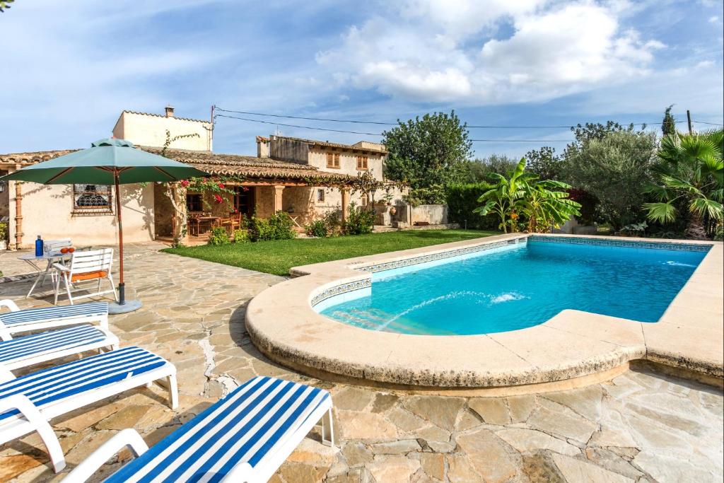 Villa with private pool in Pollença