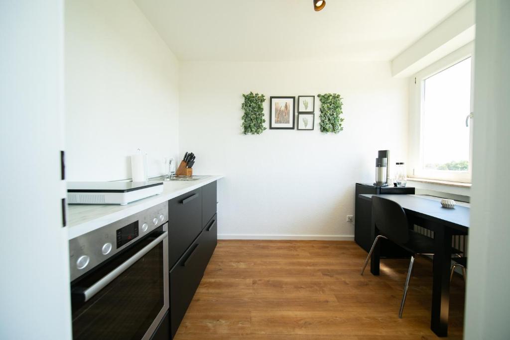 Favorite Stays - Suite And More - Neuss - Appartement Met Balkon