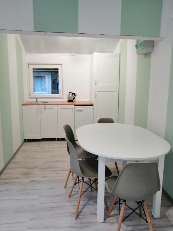 Ośrodek Wypoczynkowy Leśny Zakątek - Maison D'une Chambre