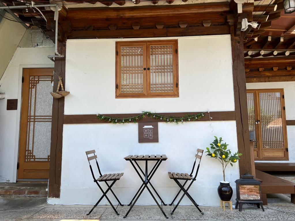 Patio nebo venkovní prostory v ubytování Pungnam House