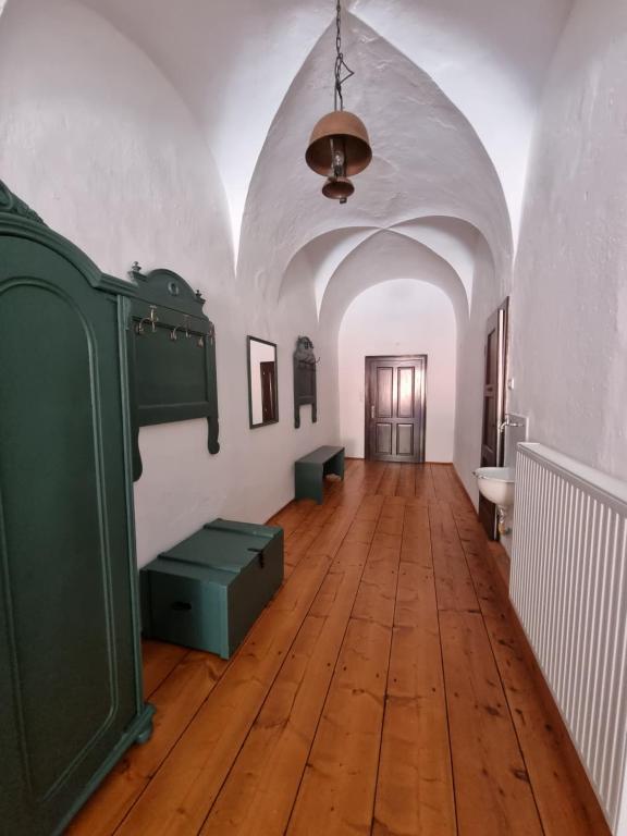 Hotel im Stift Neuberg - 