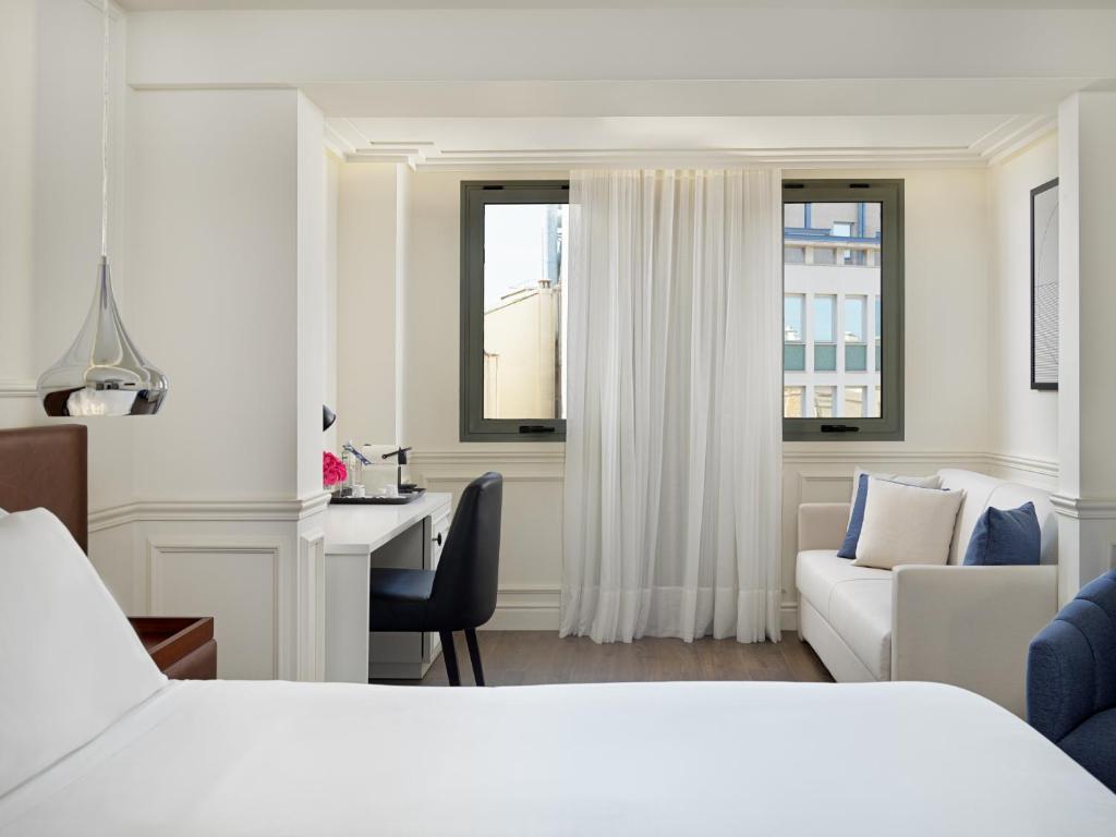 H10 Universitat - Resim 21