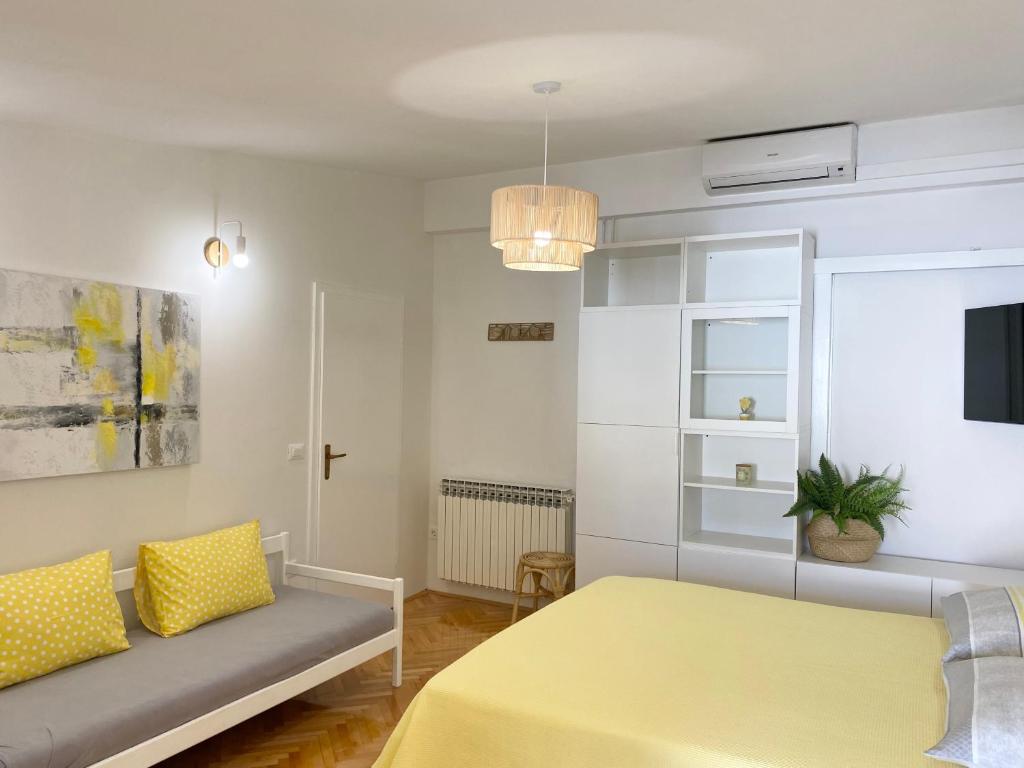 TV a/nebo společenská místnost v ubytování Apartmani Marko